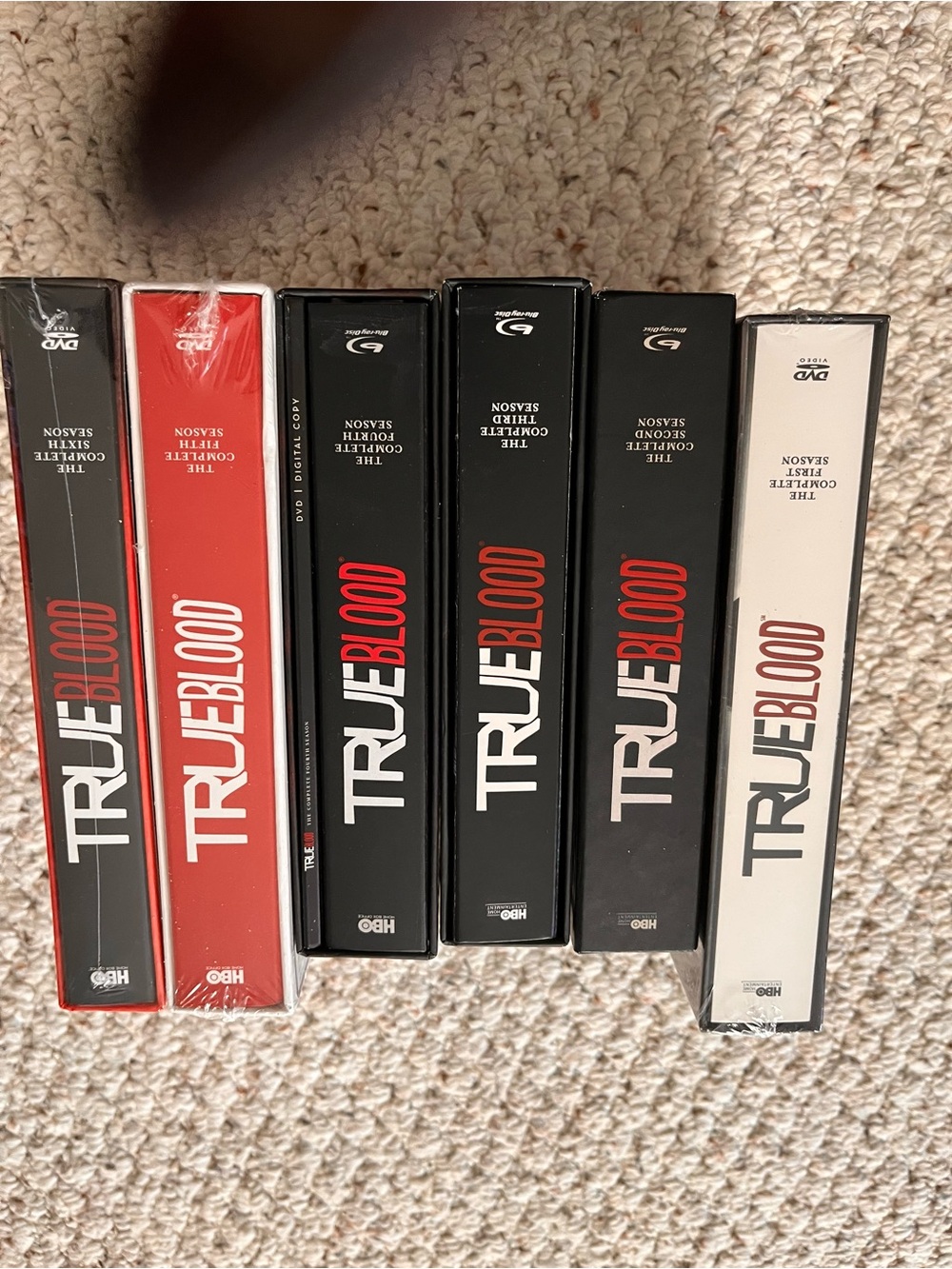 True Blood Complete Season Box Set - Black & Red
